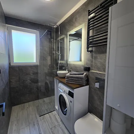 Apartament Flat *